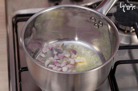 ولووان مرغ و تره فرنگی ولووان مرغ و تره فرنگی