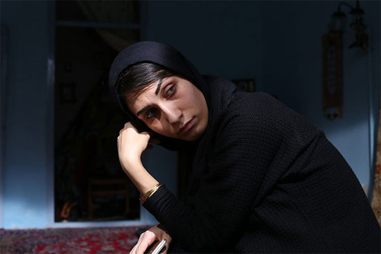مروری بر 9 فیلم مهم تاریخ سینمای ایران که مخاطبان شان را در انتها غافلگیر کرده اند مروری بر 9 فیلم مهم تاریخ سینمای ایران که مخاطبان شان را در انتها غافلگیر کرده اند