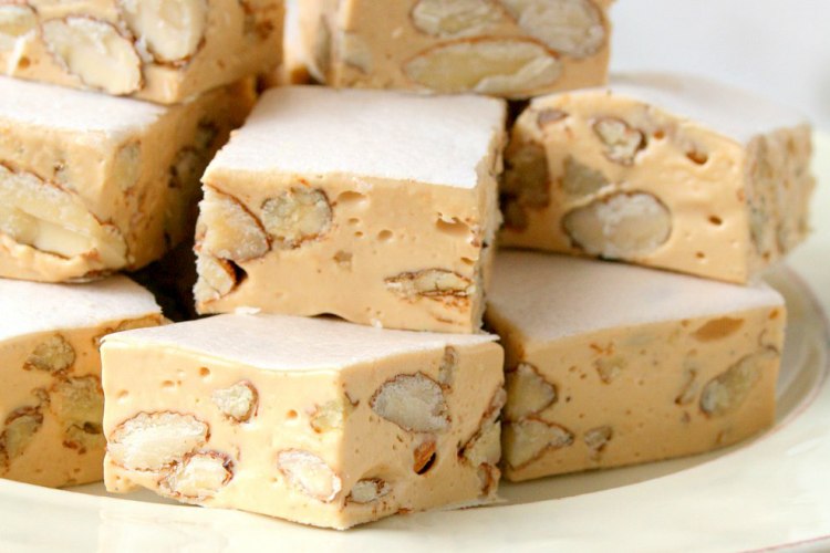 سوغات آذربایجان شرقی چیست؟