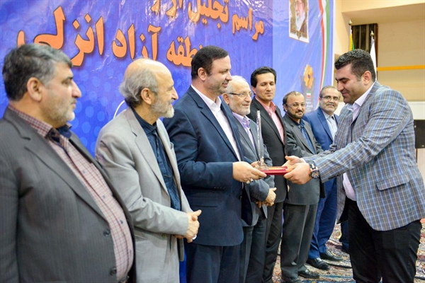 مدیرعامل سازمان منطقه آزاد انزلی: چرخ صادرات باید تندتر بچرخد