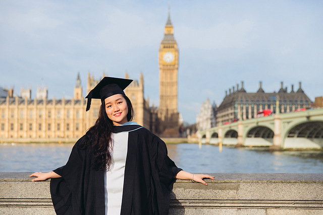 موفقیت در کسب و کار بدون مدرک دانشگاهیGraduated