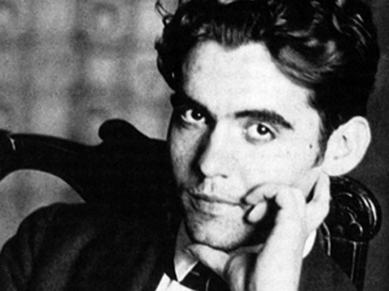 آیدا سرکیسیان با روایت ناگفتههای فراوان سکوتش را درباره احمد شاملو شکست آیدا سرکیسیان با روایت ناگفتههای فراوان سکوتش را درباره احمد شاملو شکست