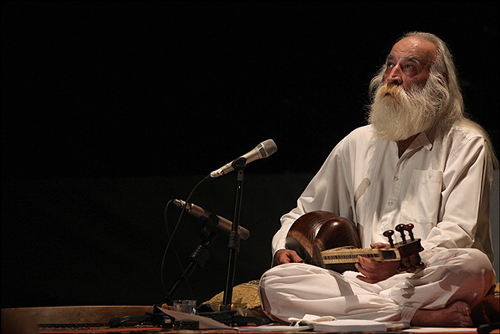 حسام الدین سراج: شجریان به اشعار جان می دهد حسام الدین سراج: شجریان به اشعار جان می دهد