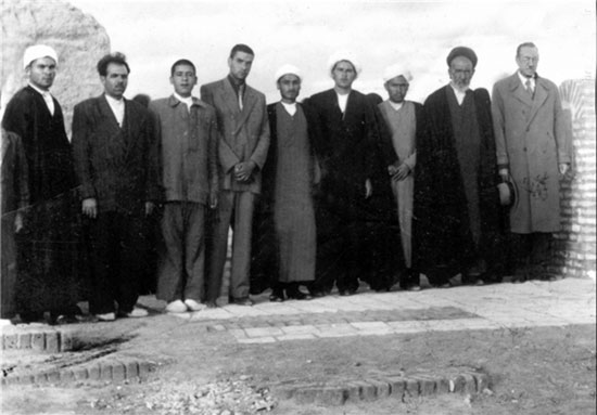 سید حسن مدرس؛ سیاستمدار یا اندیشمند؟ (10 آذر منتشر شود) سید حسن مدرس؛ سیاستمدار یا اندیشمند؟ (10 آذر منتشر شود)