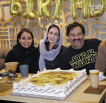 چهره ها در شبکههای اجتماعی (596) چهره ها در شبکههای اجتماعی (596)