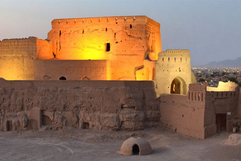راهنمای سفر به میبد