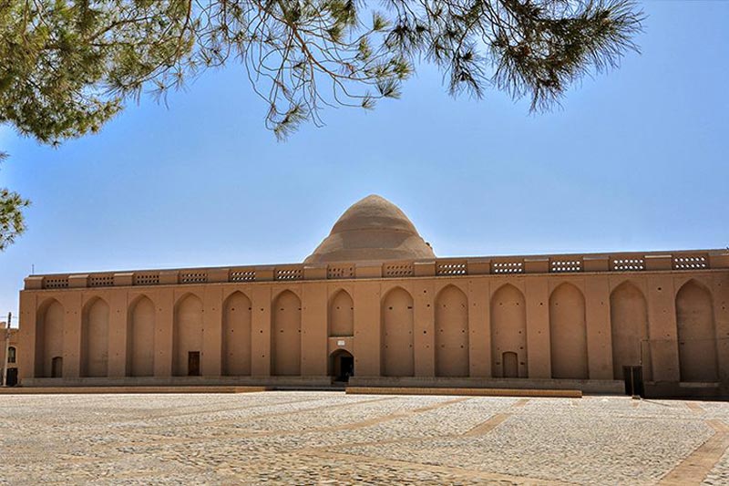 راهنمای سفر به میبد