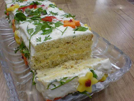 تزئین سالاد الویه برای جشن تولد کودکان تزئین سالاد الویه برای جشن تولد کودکان