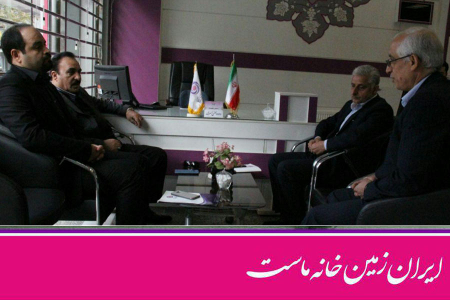 بازدید معاونت عملیات بانکی ایران زمین از شعب 2 استان