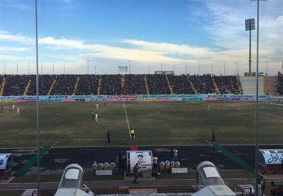 ورزشگاه ثامن در اختیار هواداران پرسپولیس ورزشگاه ثامن در اختیار هواداران پرسپولیس